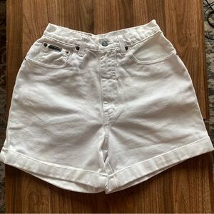 White Vintage Calvin Klein Shorts size 24”